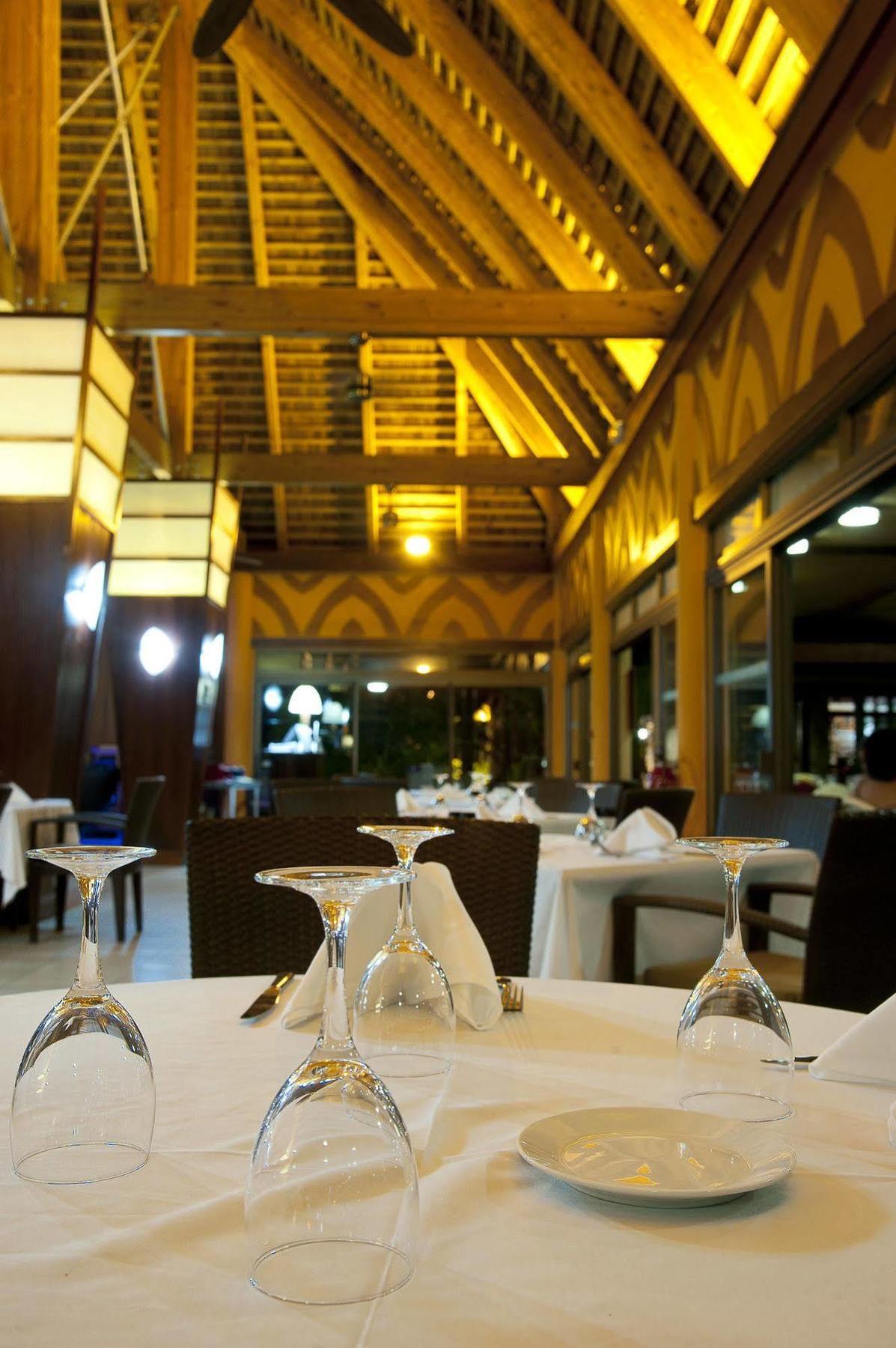 Hotel Tieti Poindimié Eksteriør billede